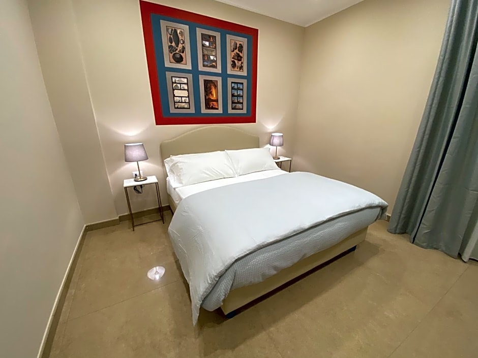 MDC LUXURY ROOMS NAPLES