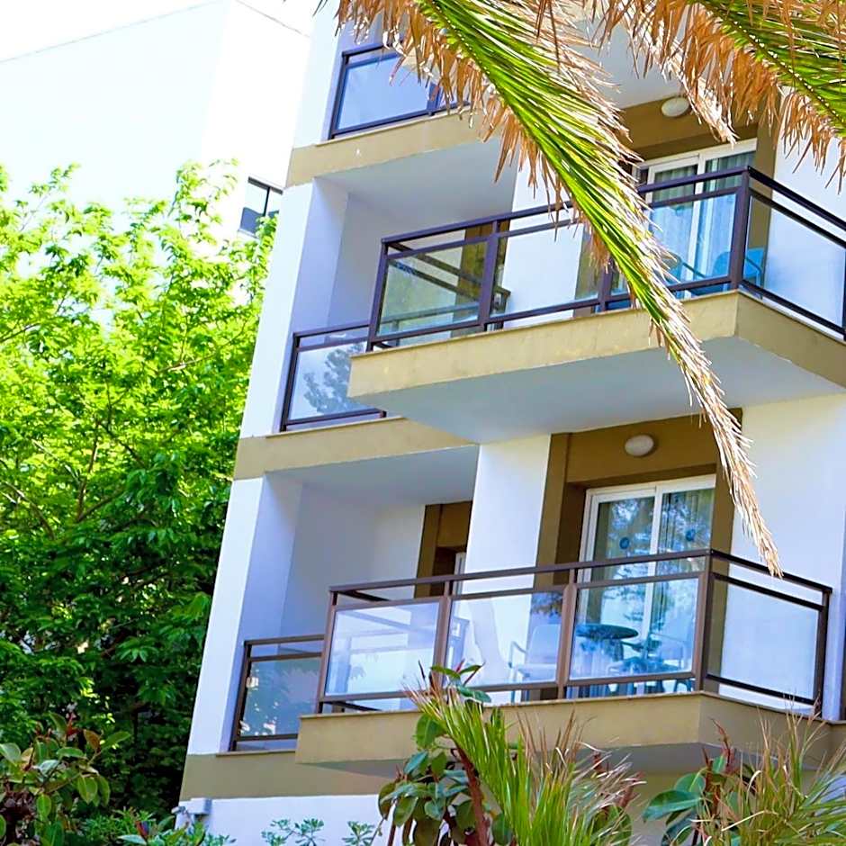 GUYA WAVE HOTEL