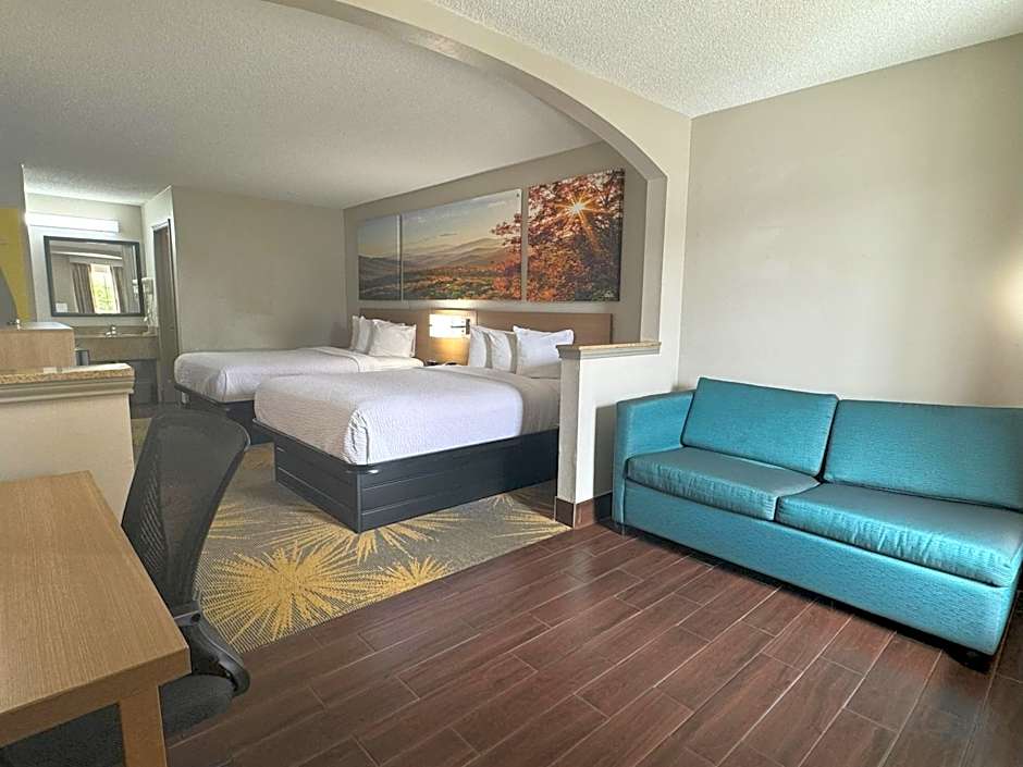 Days Inn & Suites by Wyndham Tuscaloosa - Univ. of Alabama