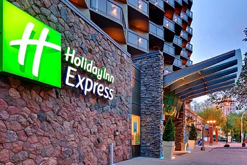 Photo 1 of 50 of Holiday Inn Express Edmonton Downtown by IHG