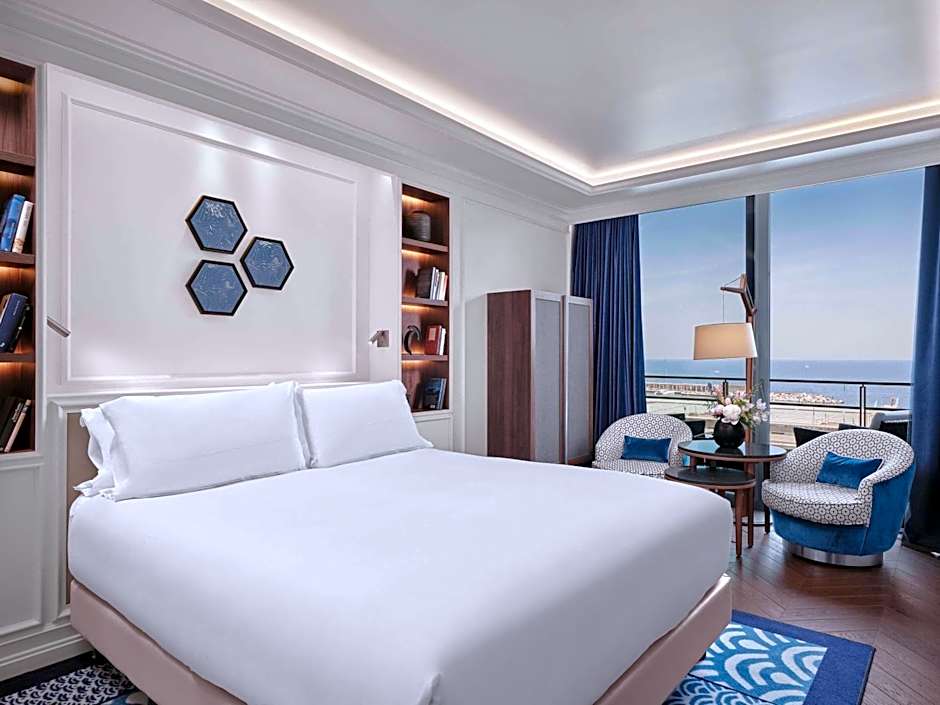 Sofitel Barcelona Skipper