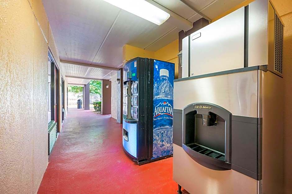 Econo Lodge Columbus