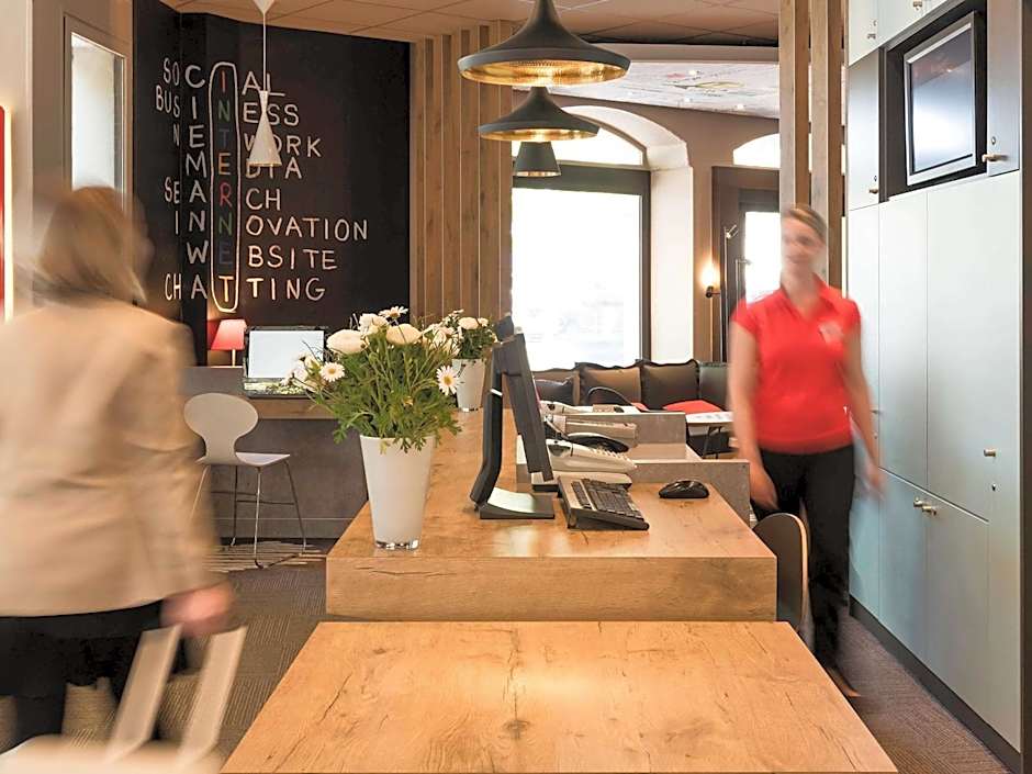 ibis Angers Centre Chateau