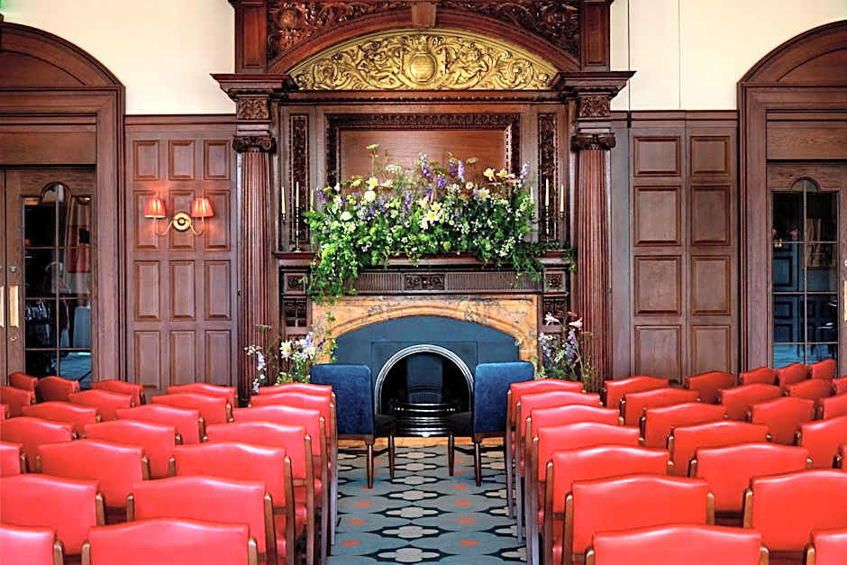 University Arms, Autograph Collection