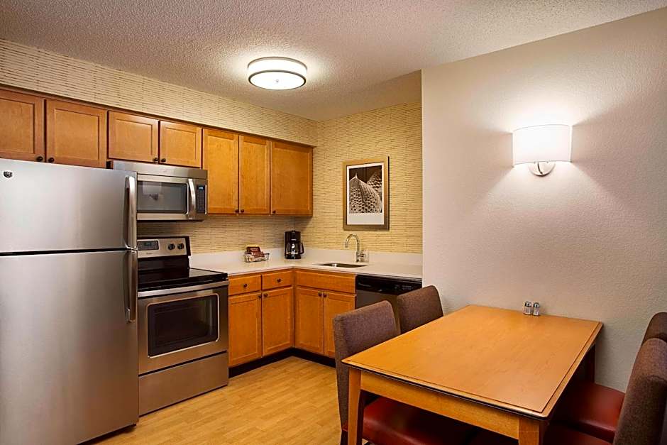 Residence Inn by Marriott Detroit Novi