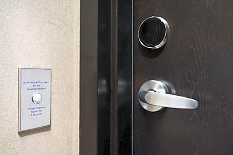 One King Bed Hearing Accessible