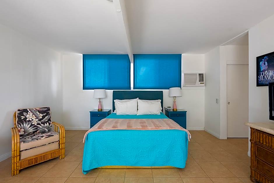 Monkey Tree Hotel by AvantStay Stylish Hotel in Palm Springs w Pool