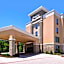 Hampton Inn By Hilton & Suites Dallas Market Center