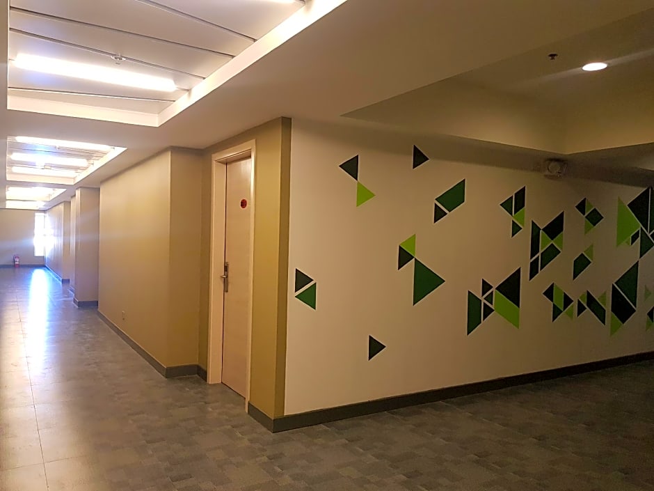 Travelite Hotel Legarda