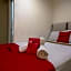 RedDoorz near RS Husada