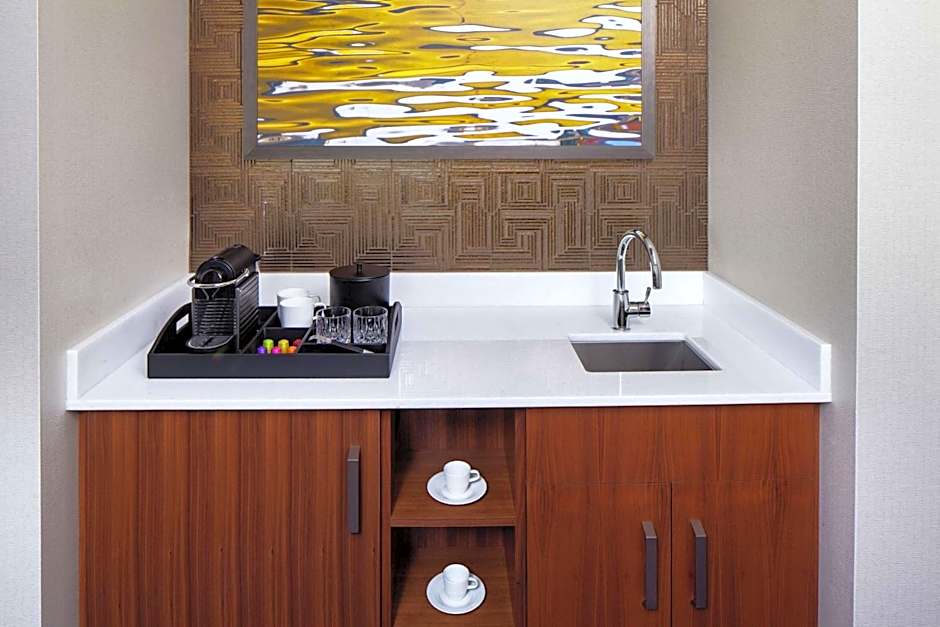 Hilton Rochester Mayo Clinic Area