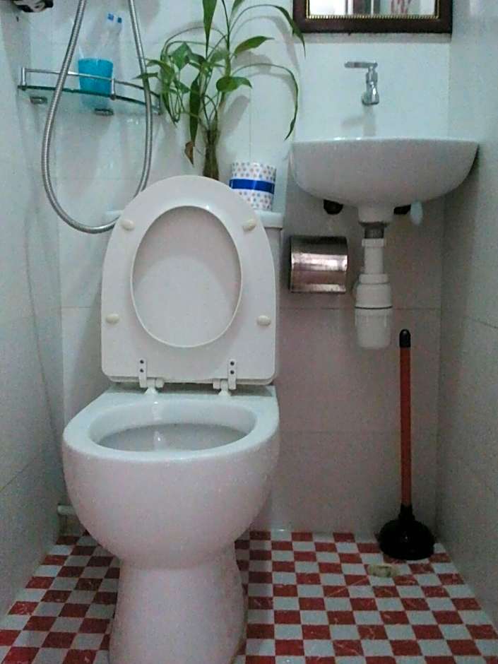 New London Hostel
