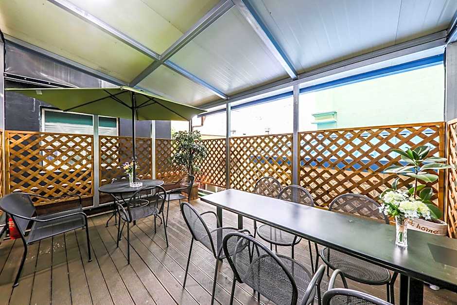 Cheonan Business Hotel