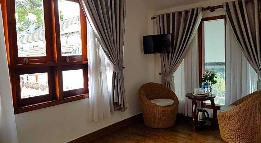 Giai Dieu Melody Hotel