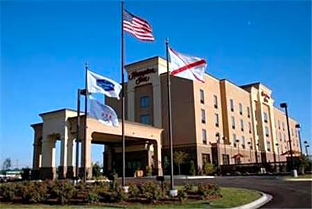 Hampton Inn Calera