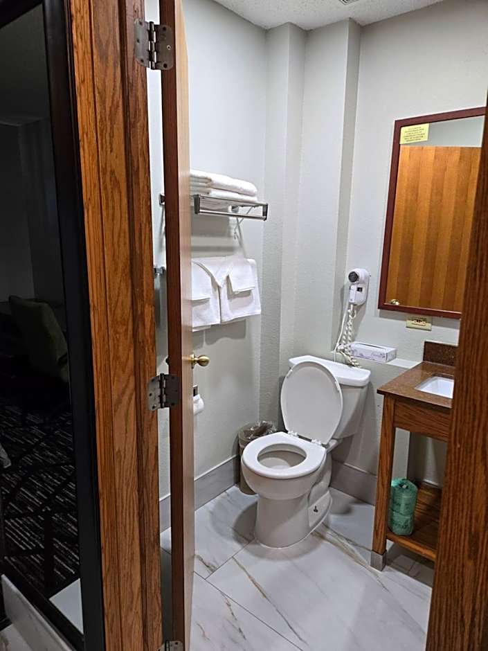 TownHouse Extended Stay Hotel Downtown