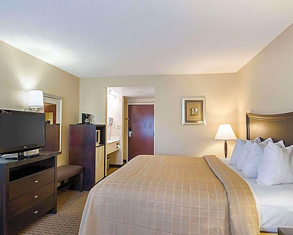 Quality Inn Troutville - Roanoke North