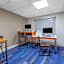 Holiday Inn Express & Suites Woodhaven by IHG