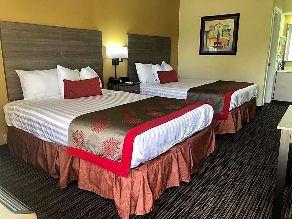 Ramada by Wyndham Lebanon