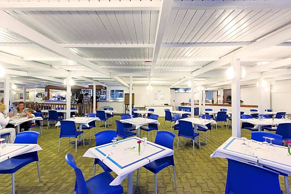 African Beach Hotel-Residence