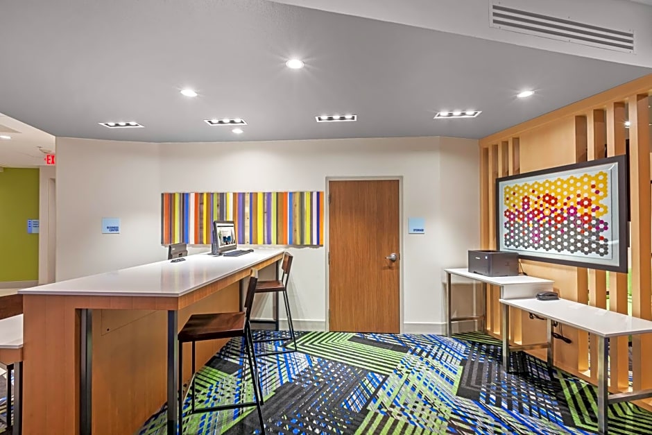 Holiday Inn Express and Suites Chanute, an IHG Hotel