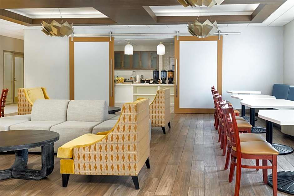 Homewood Suites by Hilton Hanover Arundel Mills BWI Airport