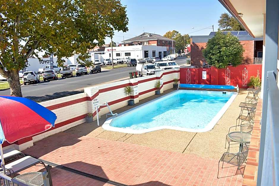 Tumut Farrington motel