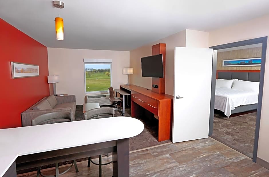 Holiday Inn Hotel & Suites Sioux Falls - Airport