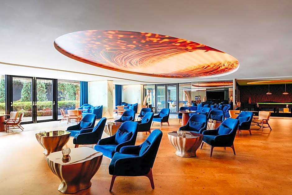 Savoy Palace - The Leading Hotels of the World - Savoy Signature