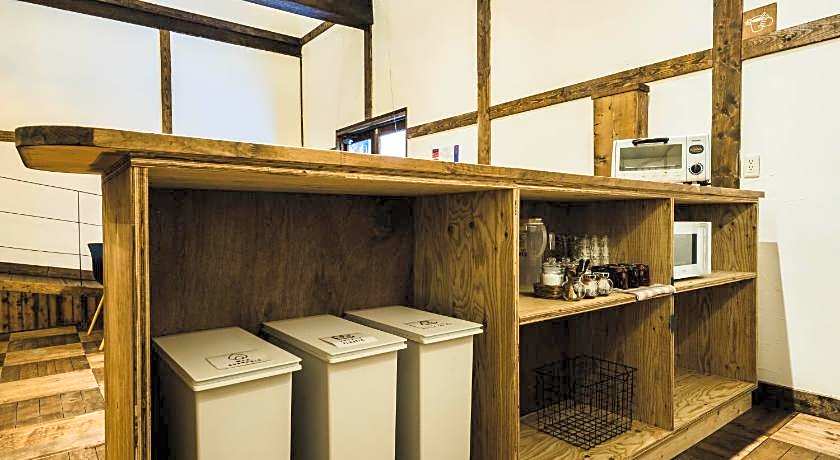 Otaru Tap Room & Hostel