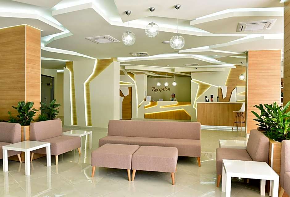 GRIFID Hotel Foresta - All Inclusive & Free GRIFID Beach - Adults Only