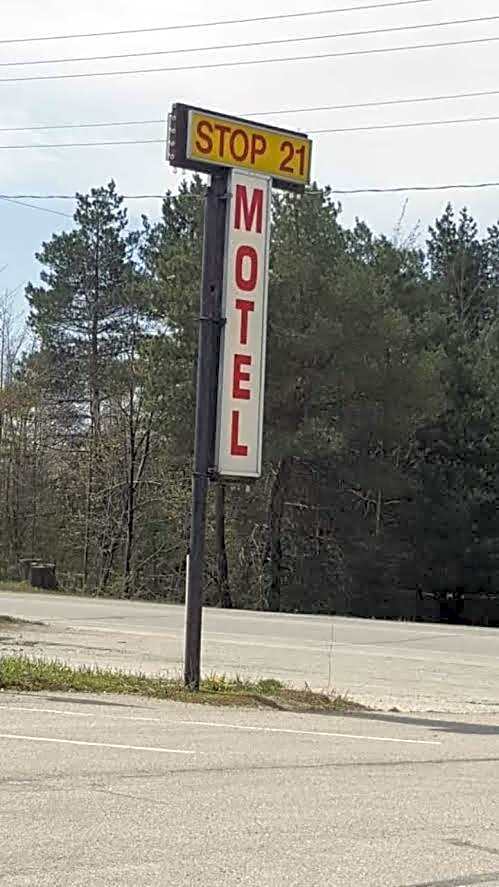 Stop 21 Motel