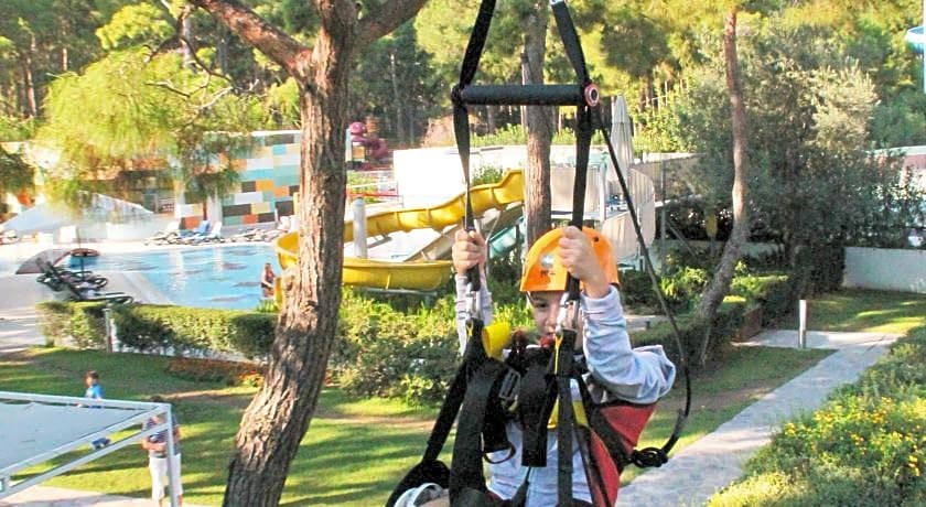 Rixos Sungate Hotel