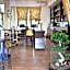 Hotel Capitolina City Chic