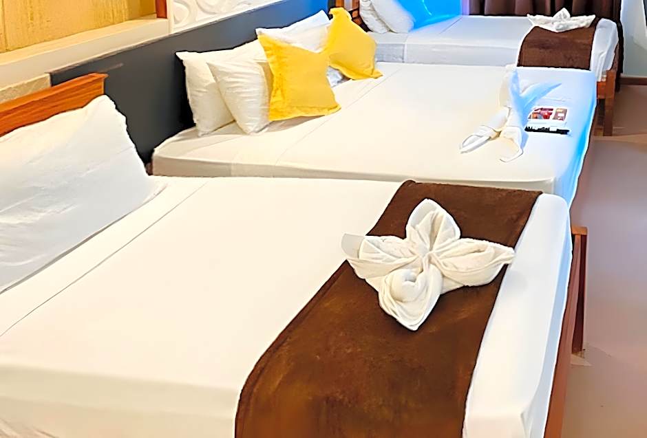 Villa Rosita Hotel Naga City by RedDoorz