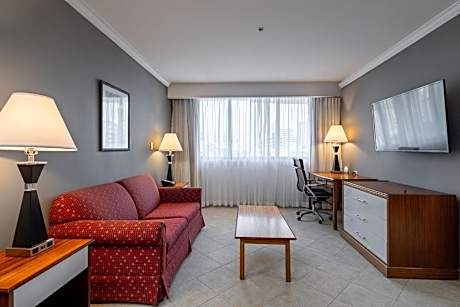 One-Bedroom King Suite