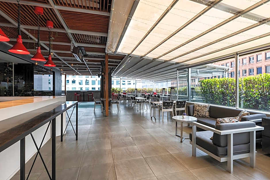 Hotel Bluedoors 100 Luxury Suites by Preferred