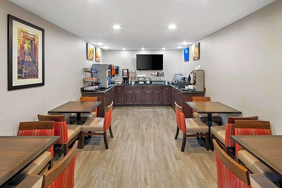 Comfort Inn Mount Vernon Downtown