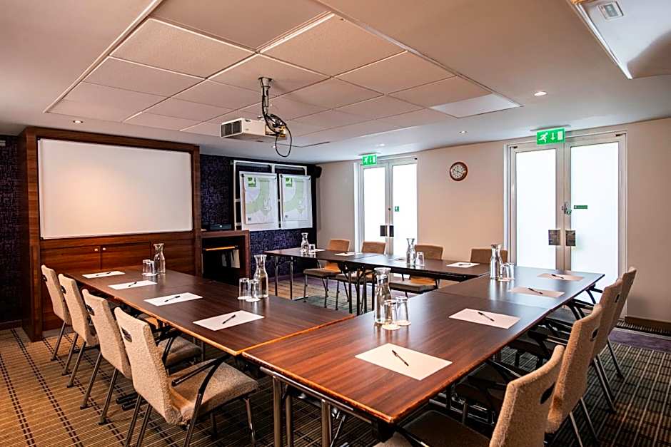 Holiday Inn Express Stirling By IHG