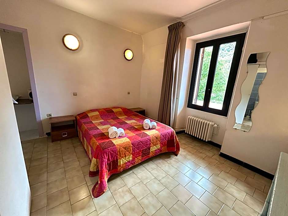 Foto 1 de 4 de Double Room