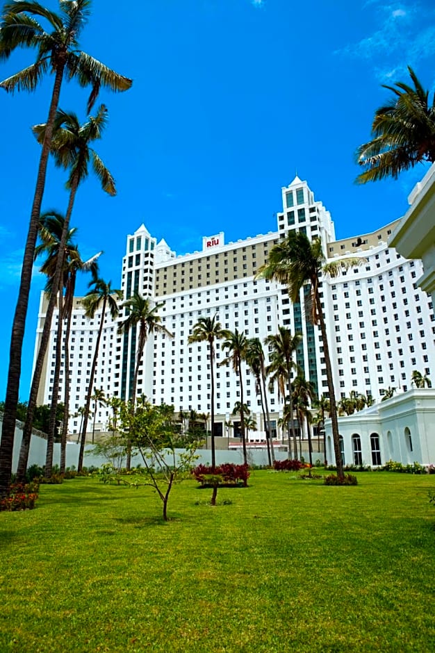 Riu Emerald Bay - All Inclusive