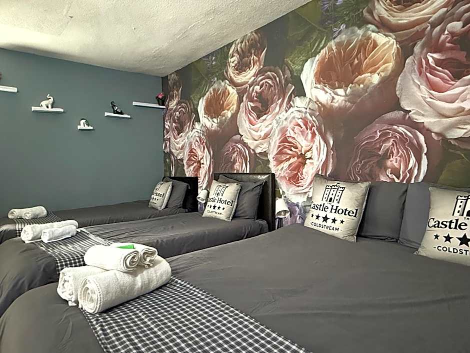 Modern Rooms with SELF Check-In The Castle, Coldstream