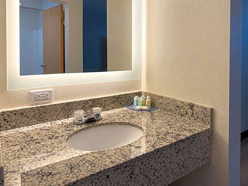 Quality Inn Winslow I-40