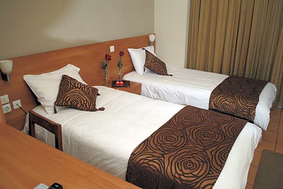 Photo 1 of 5 of Economy 1 Double Bed or 2 Beds