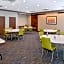 Holiday Inn Express & Suites - Ogallala