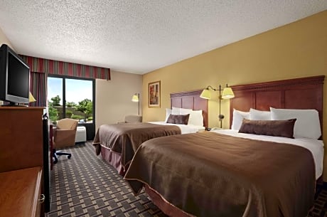 2 Double Beds Mobility Accessible Room Non-Smoking