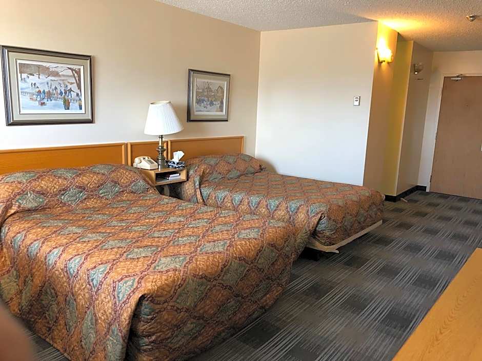 Agassiz Hotel and Restaurant - Under New Management