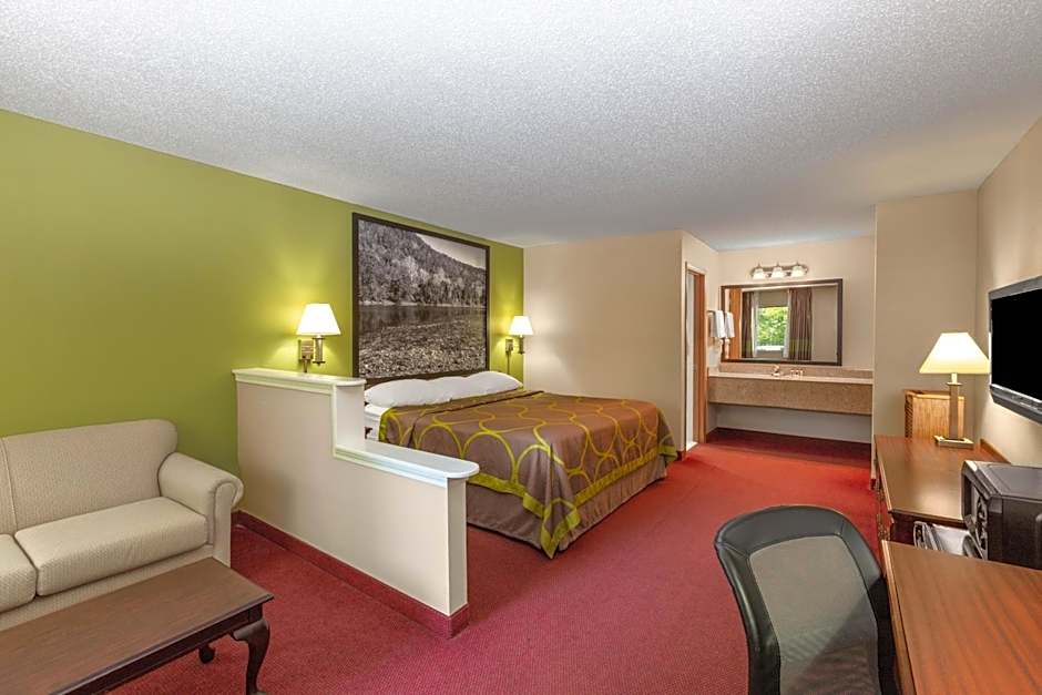 Super 8 by Wyndham Eureka Springs