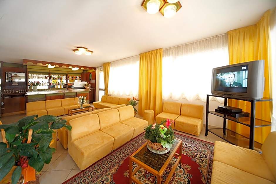 Hotel Devon Rooms & Breakfast