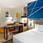 Comfort Suites Elgin